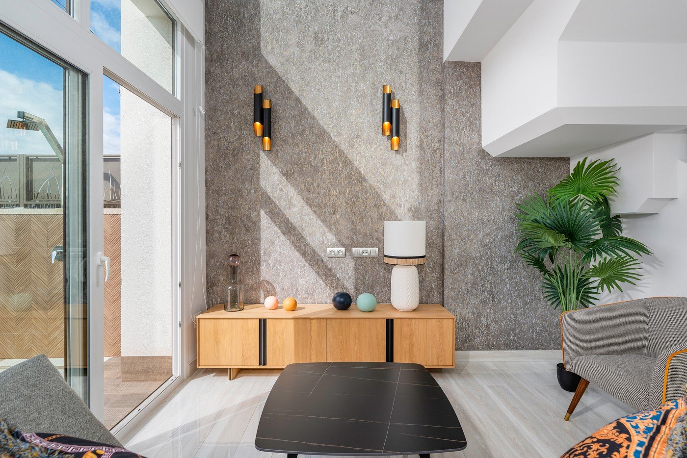 Verwirklichen Sie Ihre Träume in dieser schönen modernen Villa in Los Montesinos
Es ist ganz einfach, sich in diese schöne Villa zu verlieb Verwirklichen Sie Ihre Träume in dieser schönen modernen Villa in Los Montesinos
Es ist ganz einfach, sich in diese schöne Villa zu verlieb