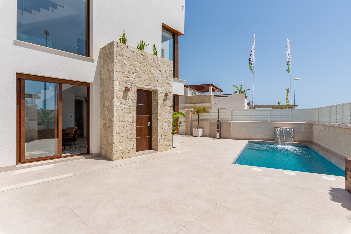 Die Villa Laguna Azul im prestigeträchtigen Residencial Monte Carmelo de Vera in Almería ist die perfekte Kombination aus modernem Design, Komfort un Die Villa Laguna Azul im prestigeträchtigen Residencial Monte Carmelo de Vera in Almería ist die perfekte Kombination aus modernem Design, Komfort un